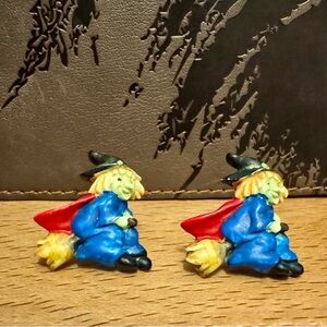 Women’s Witch & Broom Halloween Earrings. Used